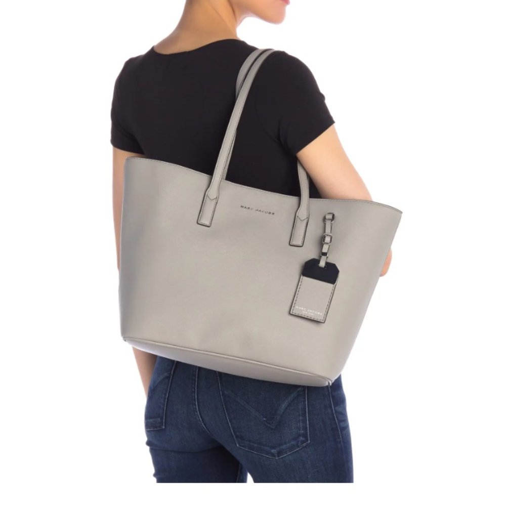 Marc Jacob Luggage Tag Tote Bag
